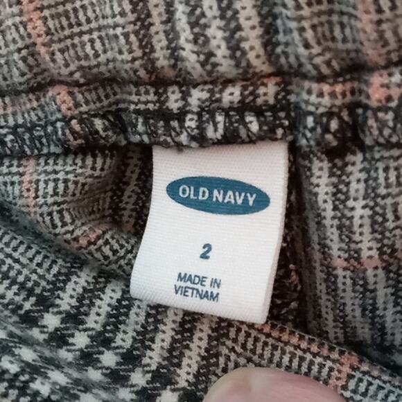 Old Navy plaid pull on Size 2 pants. - Picture 2 of 8
